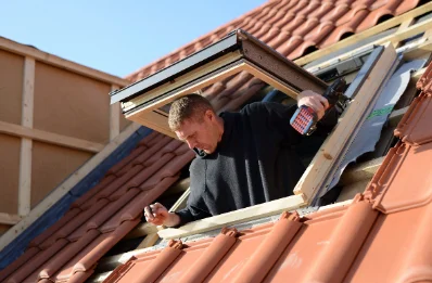 Pose de fenêtres de toit Velux à Mathaux